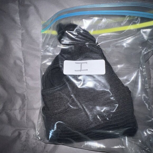 B.O.G. BAND OF‎ THE FREE BLACK RIBBED CROP KNIT SHIRT LONG SLEEVES WOMEN SIZE XS - Picture 10 of 10